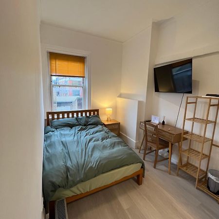 Camden Bnb Лондон Екстериор снимка