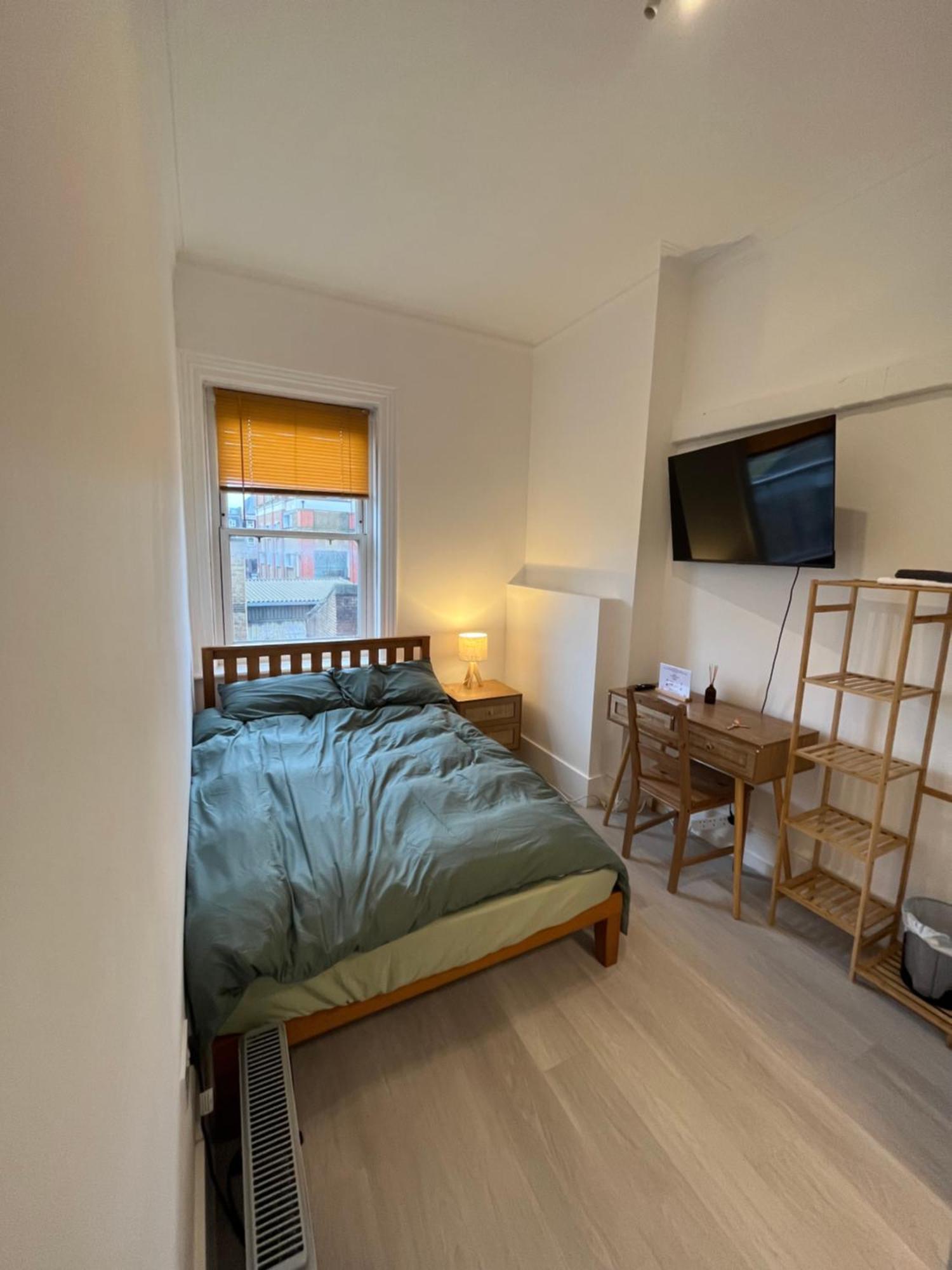 Camden Bnb Лондон Екстериор снимка